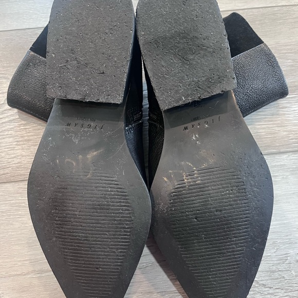 Jigsaw Chelsea Leather/Suede Pointy Black Boots - Picture 4 of 7